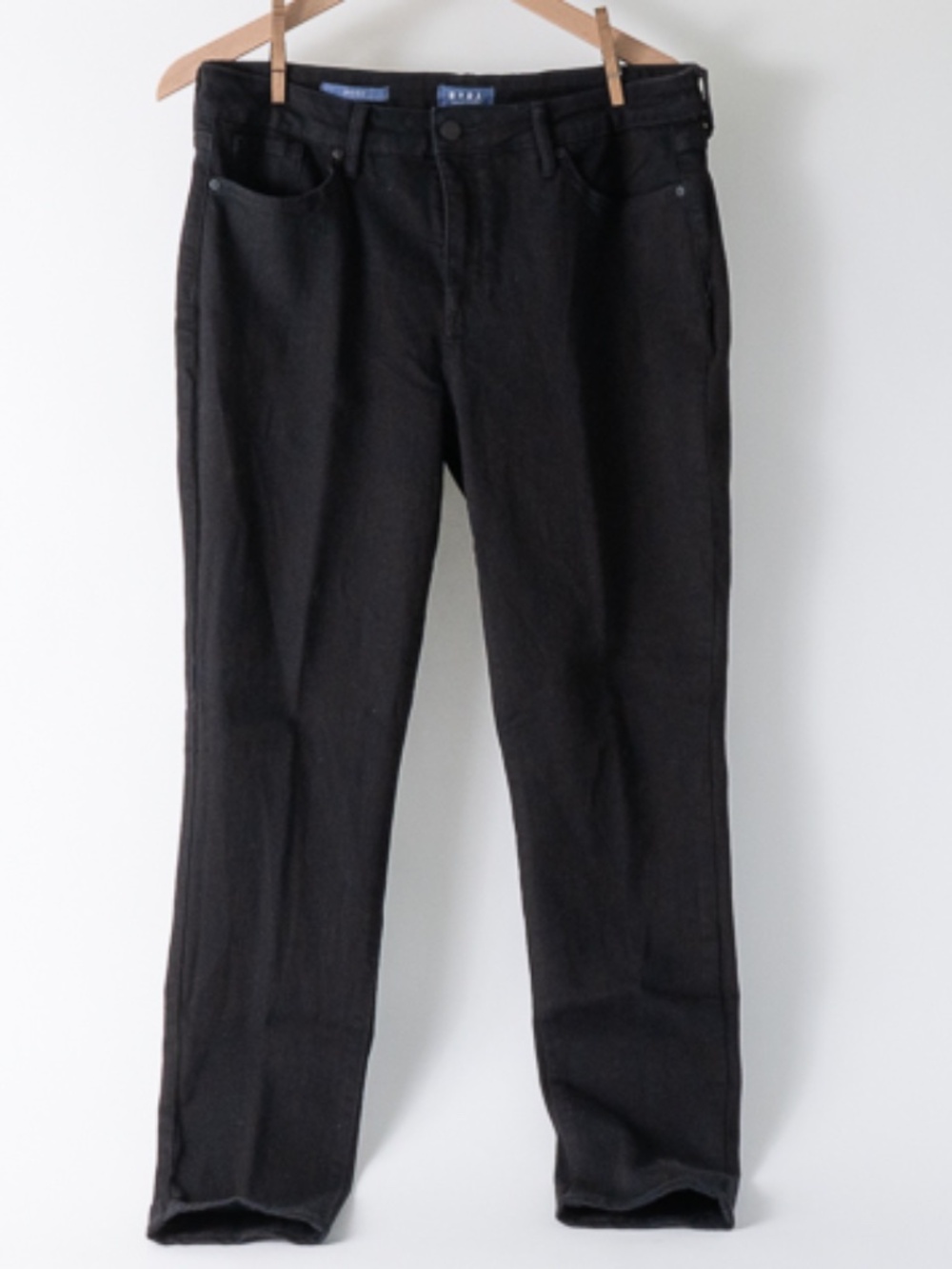 NYDJ Skinny Black Jean - size 12